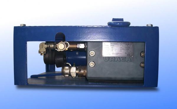 zespol-pompowy-wodny-typu-zpw-z-nap-hydr-w-klatce-04