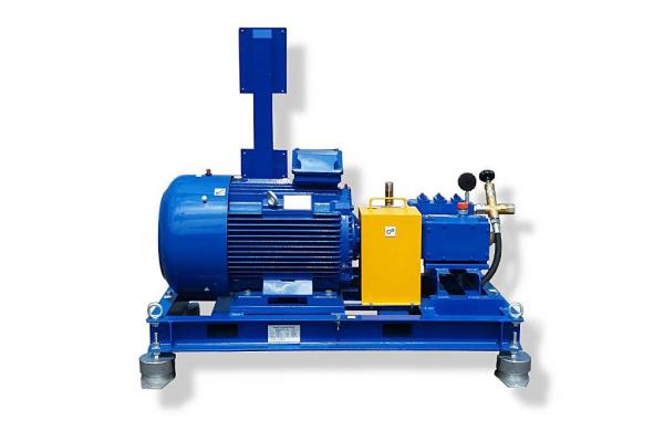 zespol-pompowy-wodny-typu-zpw-z-nap-elektr-04